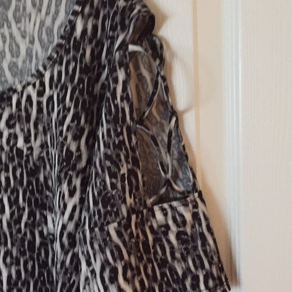 ANY 3 TOPS FOR $9 - Picture 2 of 3